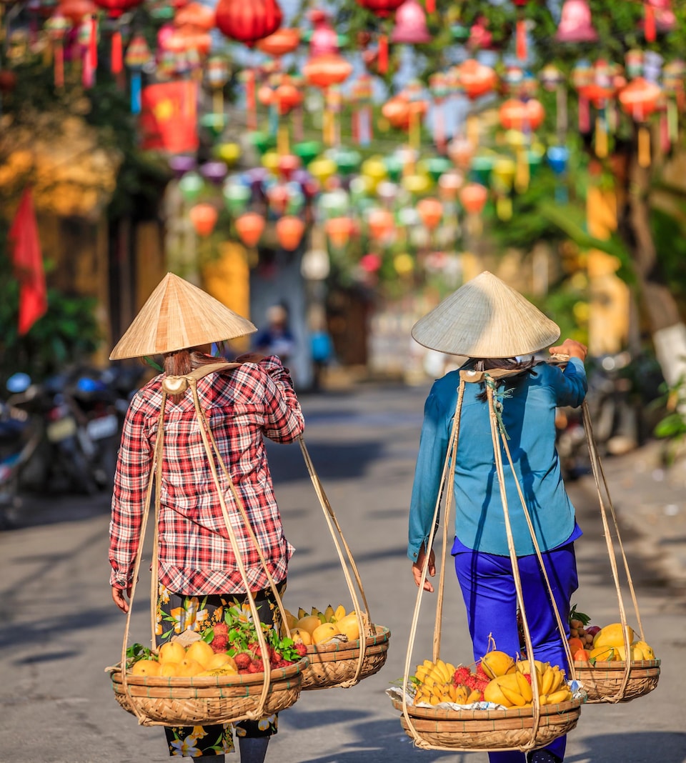 vietnam-women-17298503542251270111146.jpg