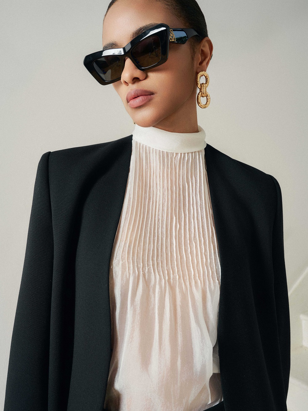white ant ease holidays'24 luxbrand
