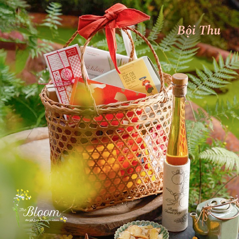 Muôn Vị Quê Nhà’,