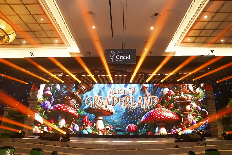 The Grand Ho GTram