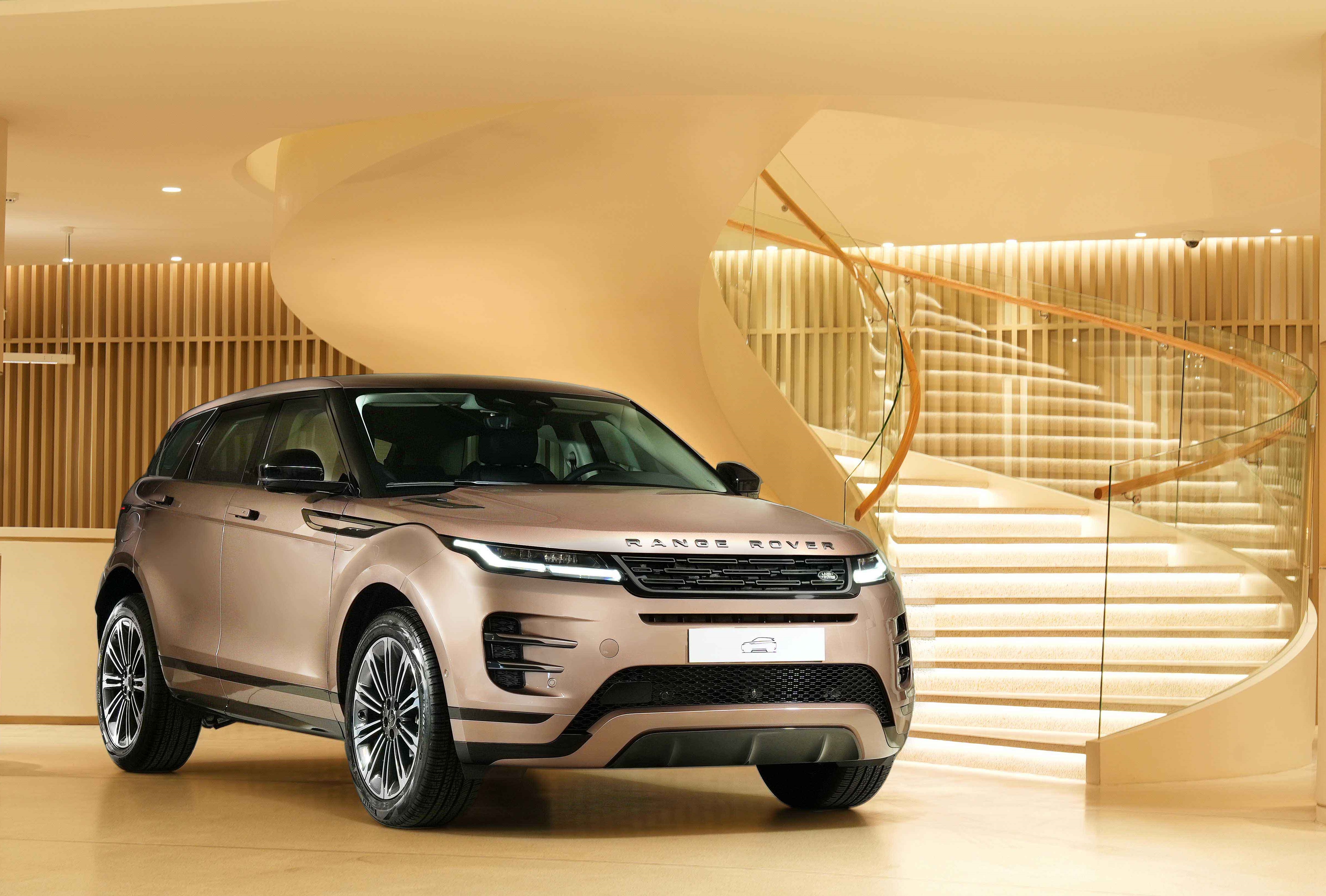 Range Rover Evoque luxbrand