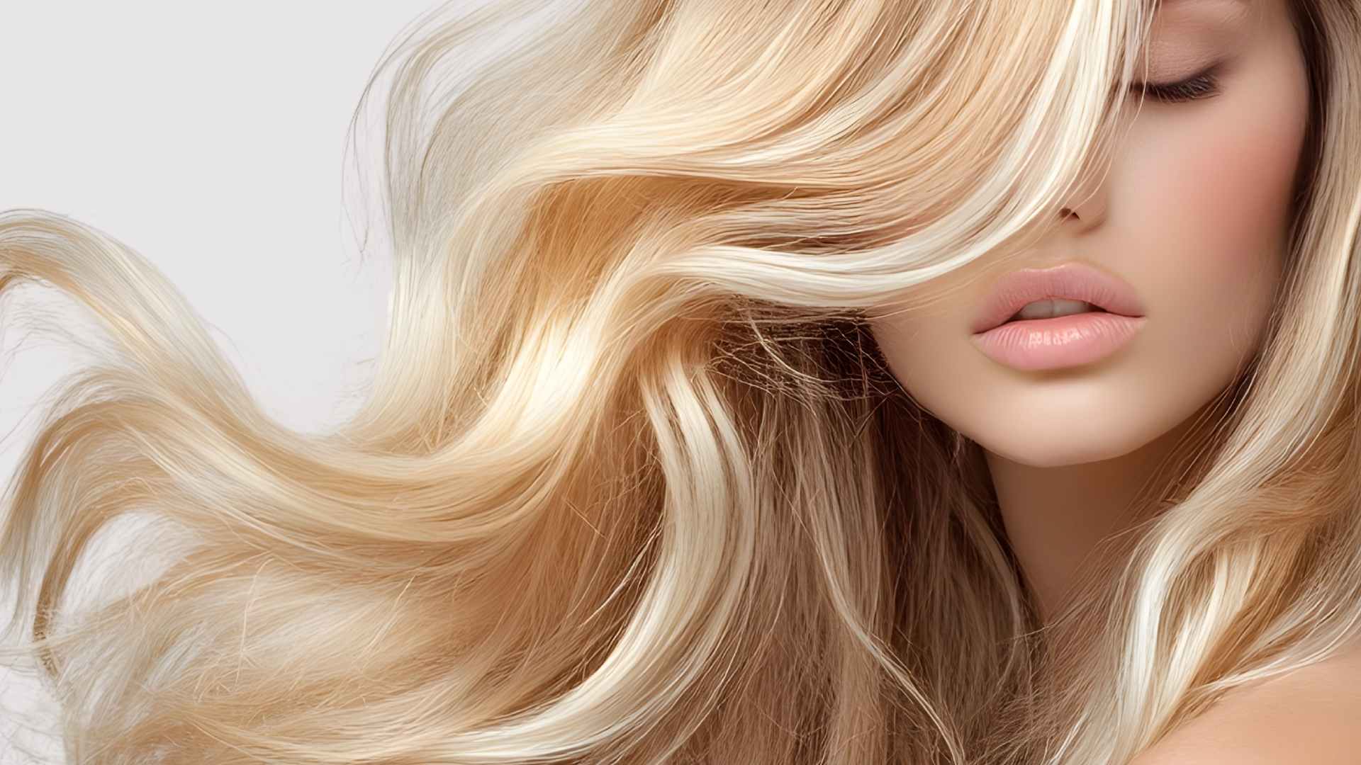 Mái tóc như ý mùa lễ hội luxbrand.vn