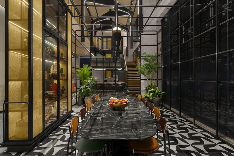 Đón Mùa Lễ Hội Trong Bản Hòa Ca Cảm Xúc Tại Hotel Indigo Saigon The City