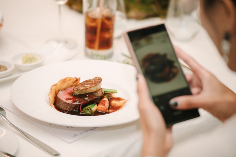 Đón Mùa Lễ Hội Trong Bản Hòa Ca Cảm Xúc Tại Hotel Indigo Saigon The City