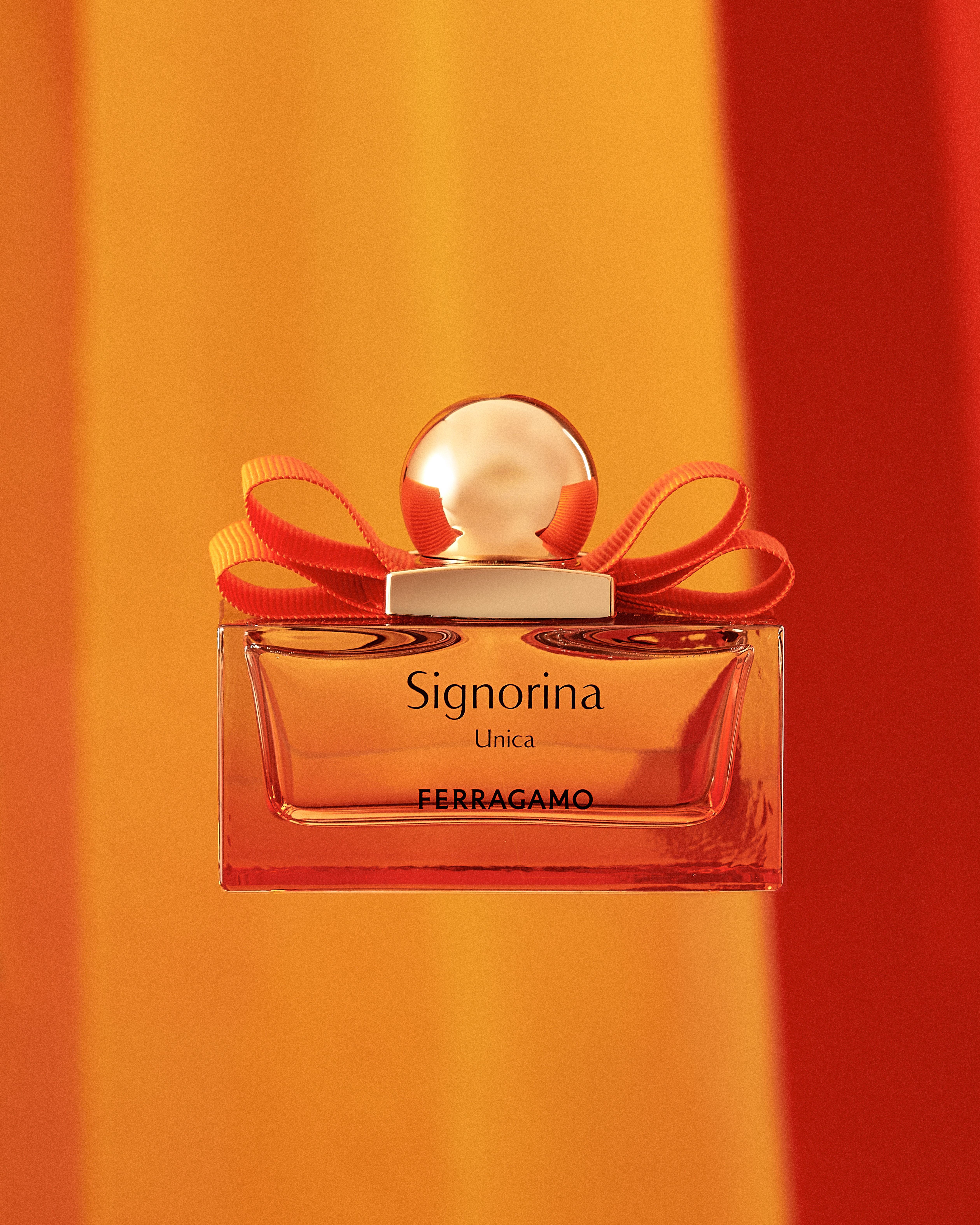 ferragamo-signorina-collection-moi-mui-huong--moi-ca-tinh-rieng_6922fe1b32738.jpg