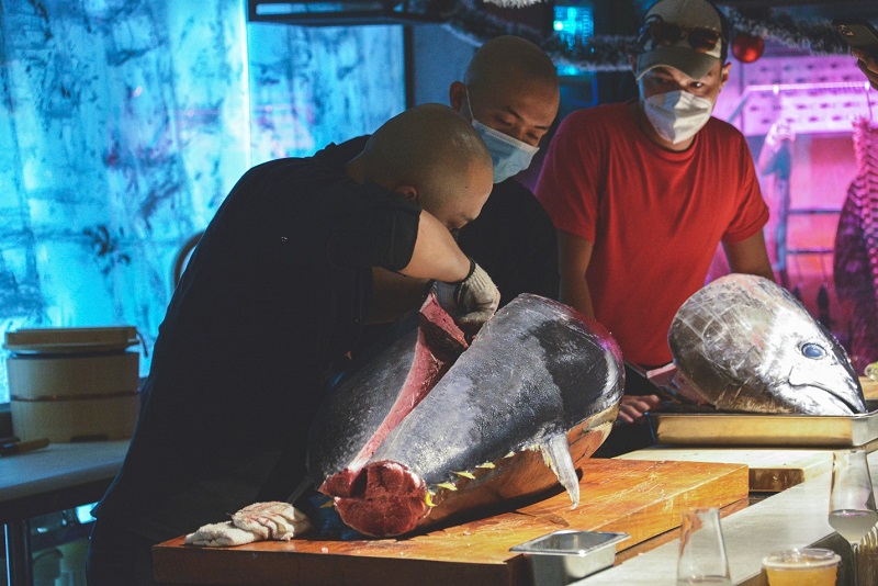 Tái hiện chợ cá Tsukiji giữa trung tâm Sài gòn