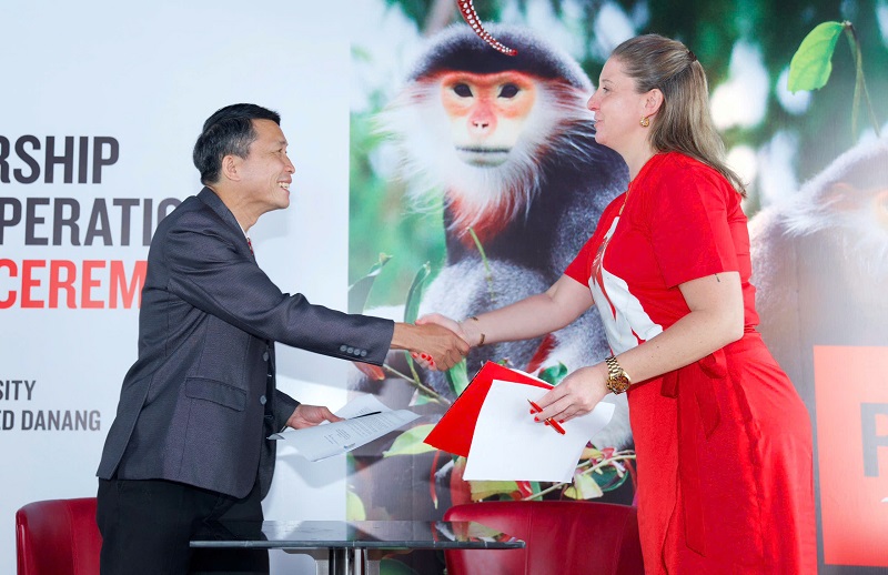 Khách sạn Radisson RED Đà Nẵng