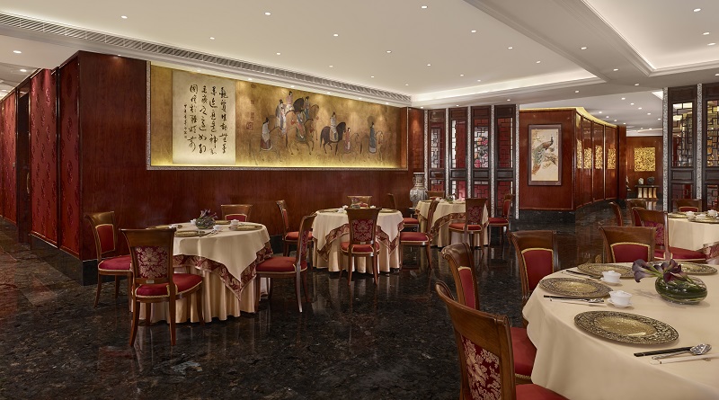 Trải nghiệm thực đơn 3 sao Michelin tại nhà hàng Long Triều