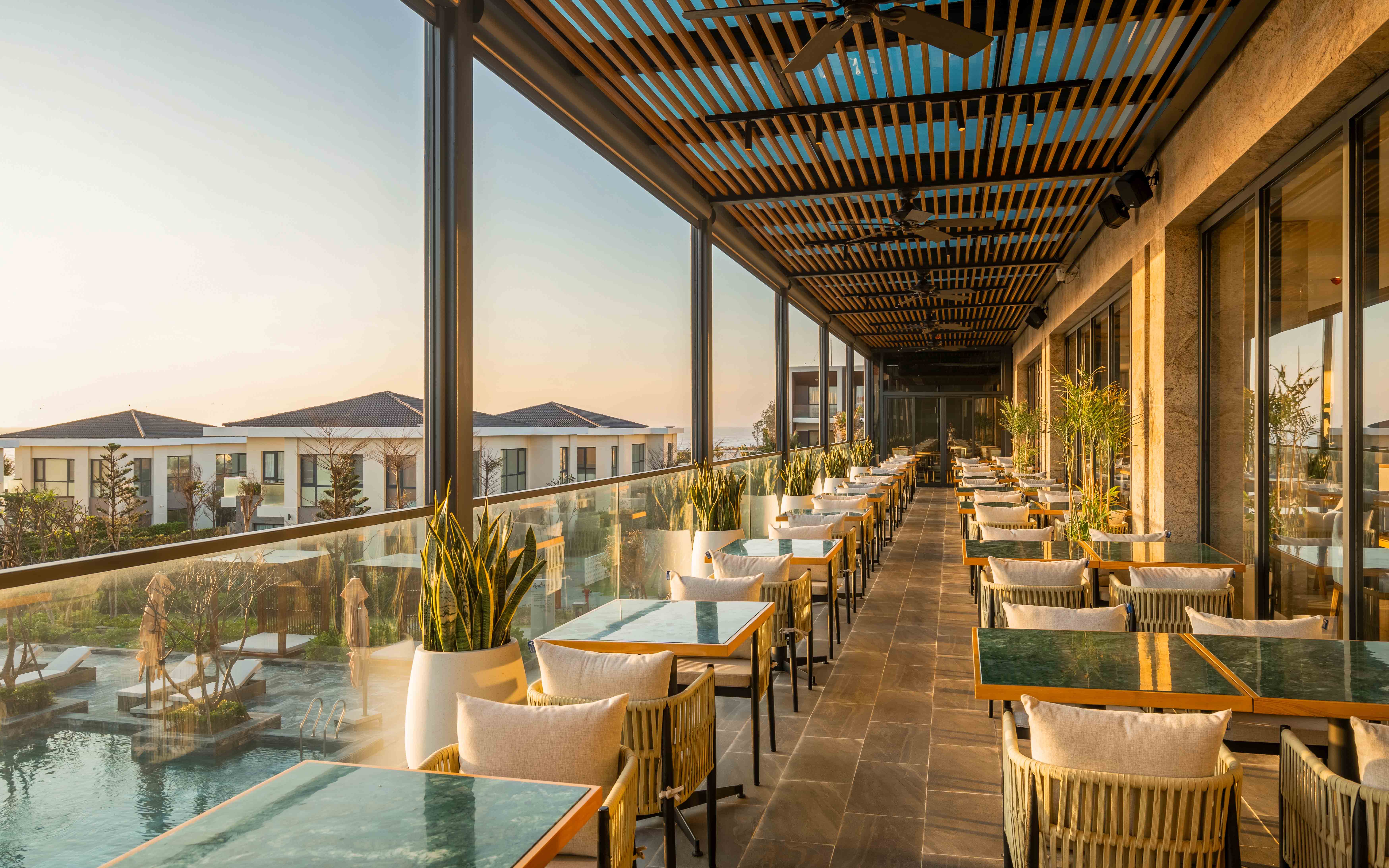 Radisson Resort Mũi Né luxbrand.vn
