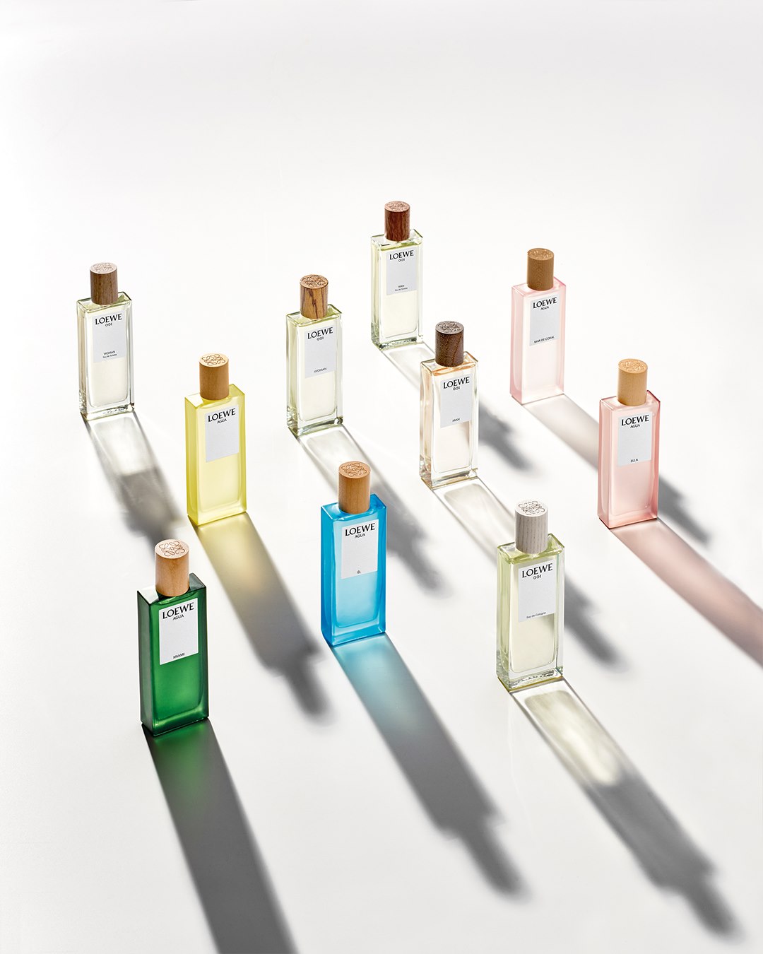 loewe-botanical-rainbow--dai-huong-sac-goi-nho-mot-cuoc-dao-choi-giua-thien-nhien_686fbc08e0578.jpg