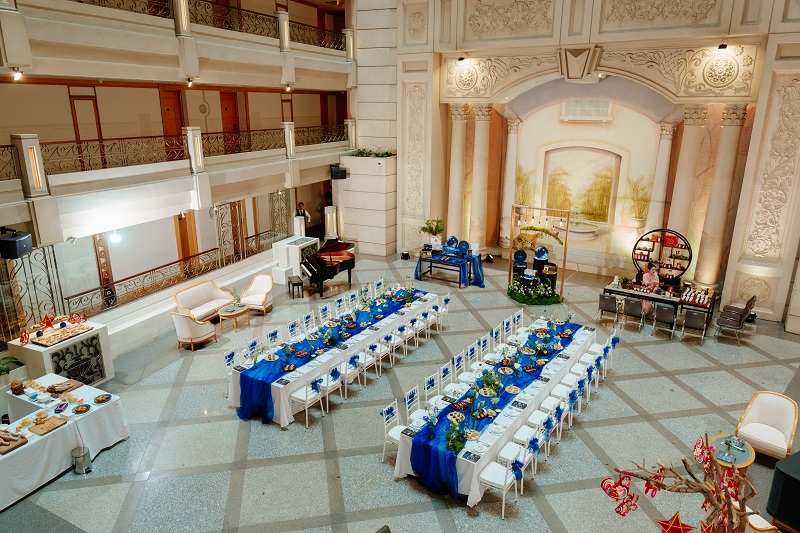 Tiệc Trà Mùa Trăng Tại Renaissance Riverside Hotel Saigon