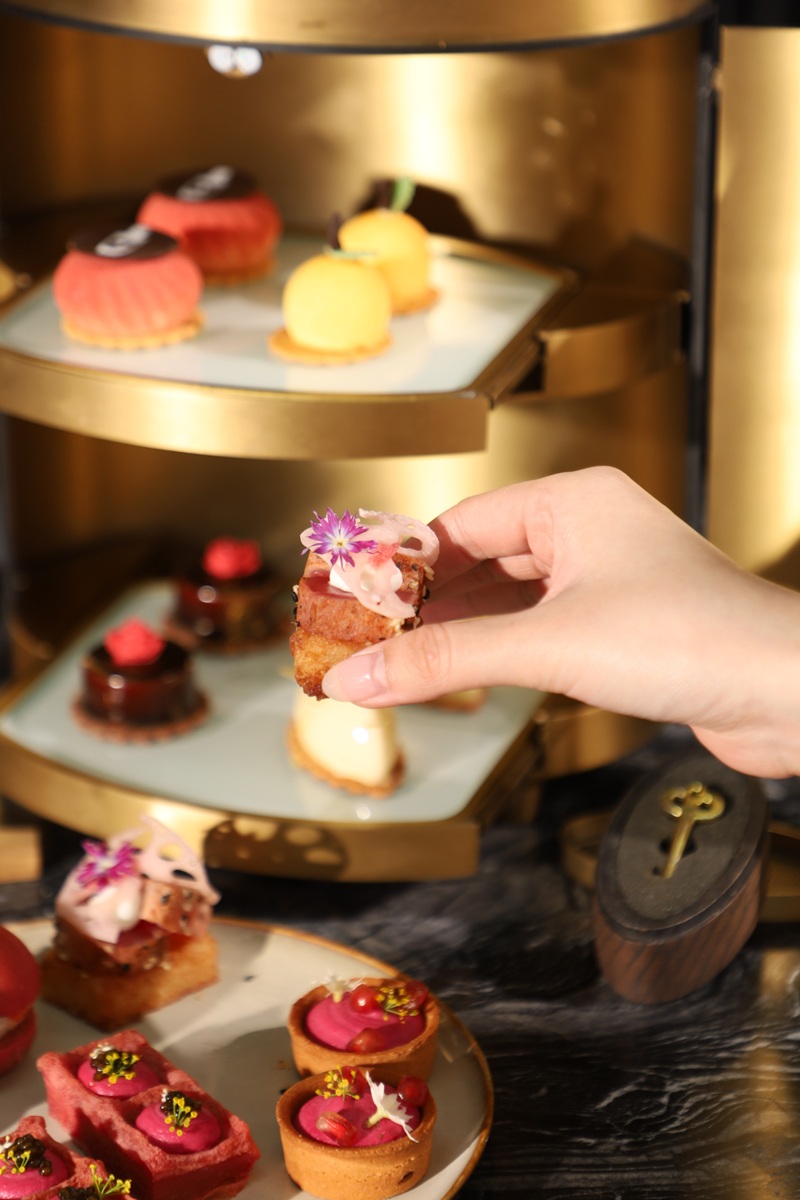 Bloom Elegance Afternoon Tea – Trải nghiệm trà chiều được dệt từ vẻ đẹp và cảm hứng