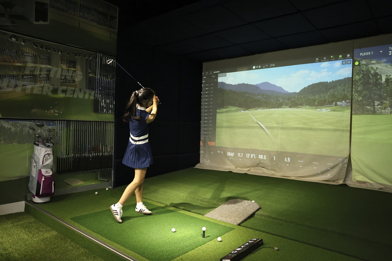 Trải nghiệm Golf 3D tại Lion Golf Outlet – Không gian kết nối cộng đồng và lan tỏa tinh thần golf hiện đại