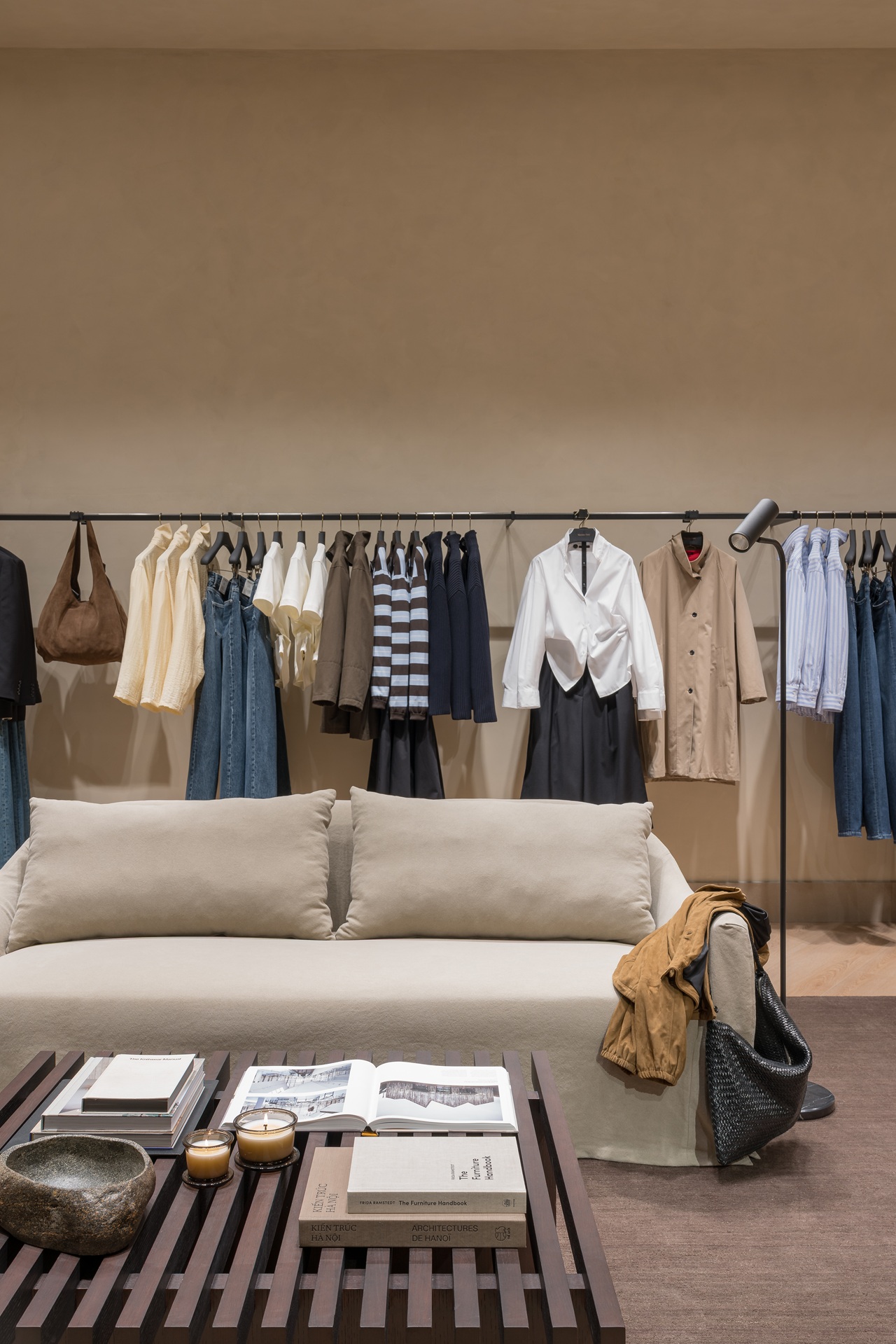 Massimo Dutti nâng tầm trải nghiệm mua sắm với cửa hàng mới tại Crescent Mall