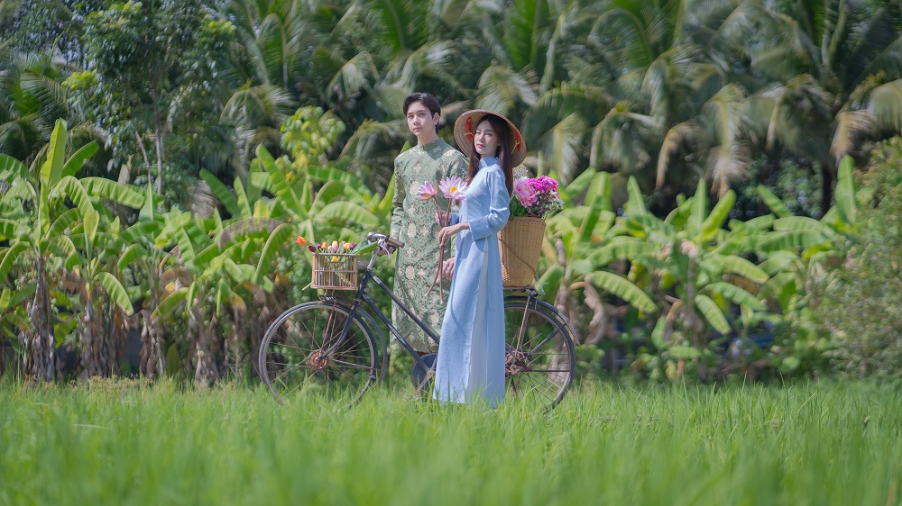 TA TRẺ VUI ĐỜI XUÂN TƯƠI