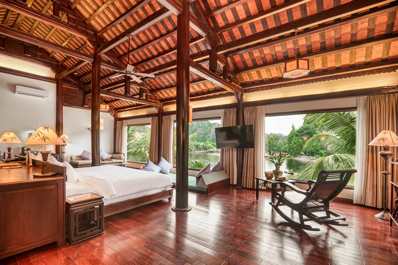 Chạm vào vẻ đẹp vương giả Kinh Kỳ giữa lòng Tam Cốc