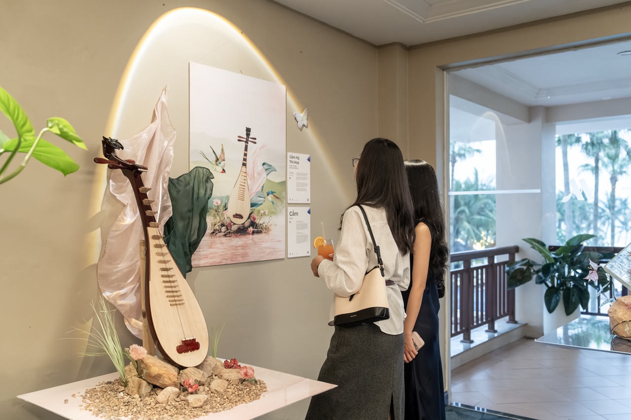 Danang Marriott Resort & Spa kết hợp cùng nghệ sĩ trẻ tái hiện Truyện Kiều qua triển lãm “Kiều Kiều Giai Nhân”