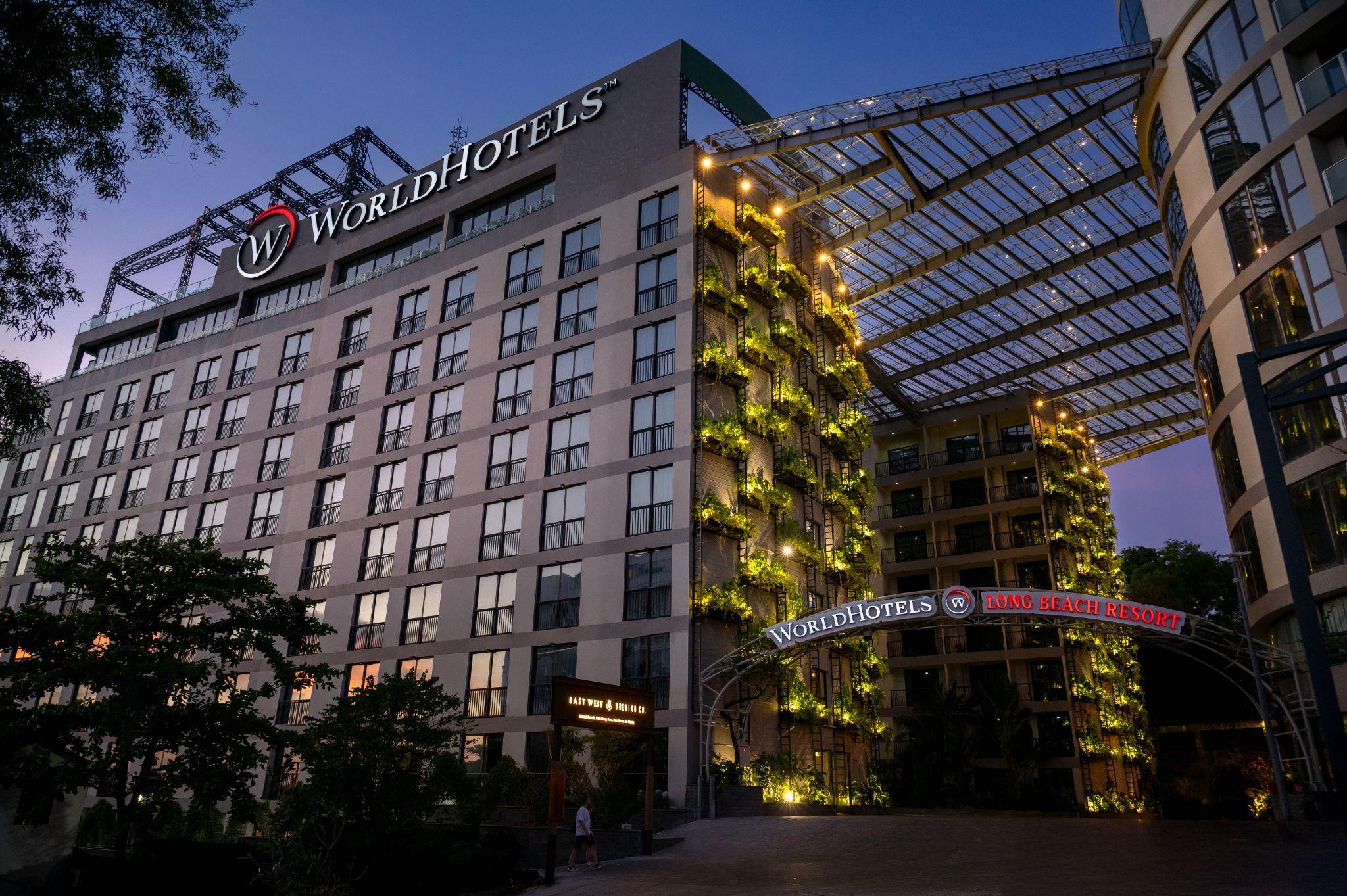 A building with a roof and a sign

AI-generated content may be incorrect.