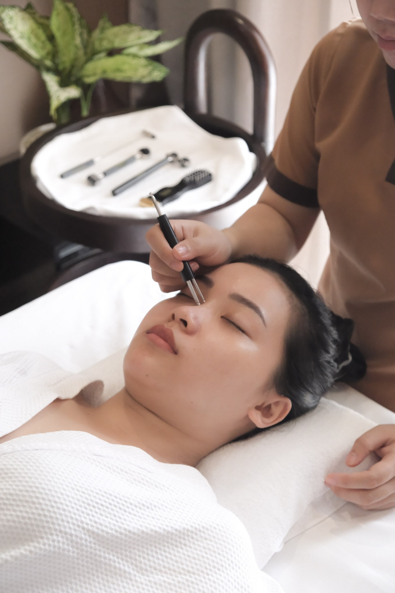 Những ngày hè ngập nắng và sắc xoài bên biển Non Nước