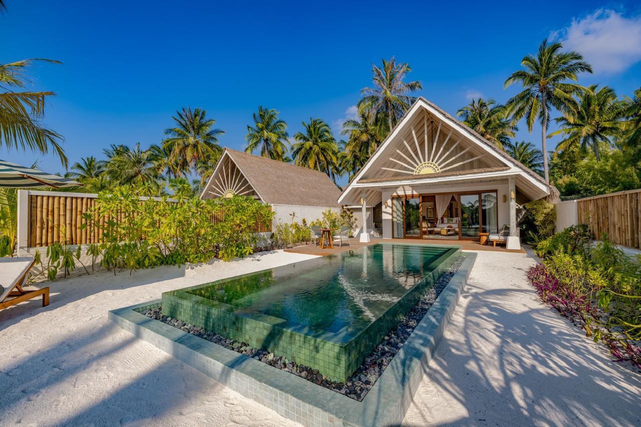 Sáu dự án dân cư siêu sang mang dấu ấn riêng sẽ được phát triển trong vòng sáu năm tới, khởi đầu với RAH GILI MALDIVES và DON MAAGA MALDIVES vào năm 2026.