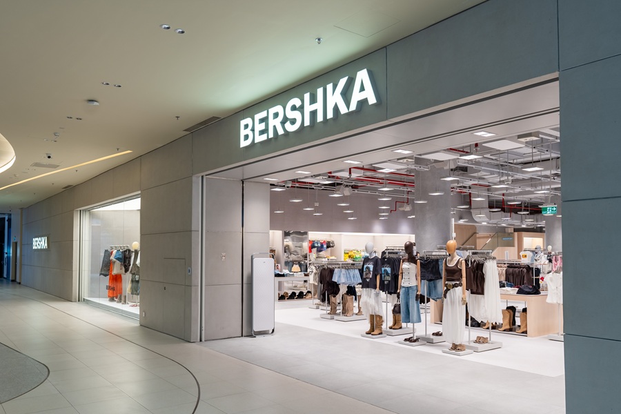 Hé lộ không gian của cửa hàng BERSHKA đầu tiên tại Việt Nam