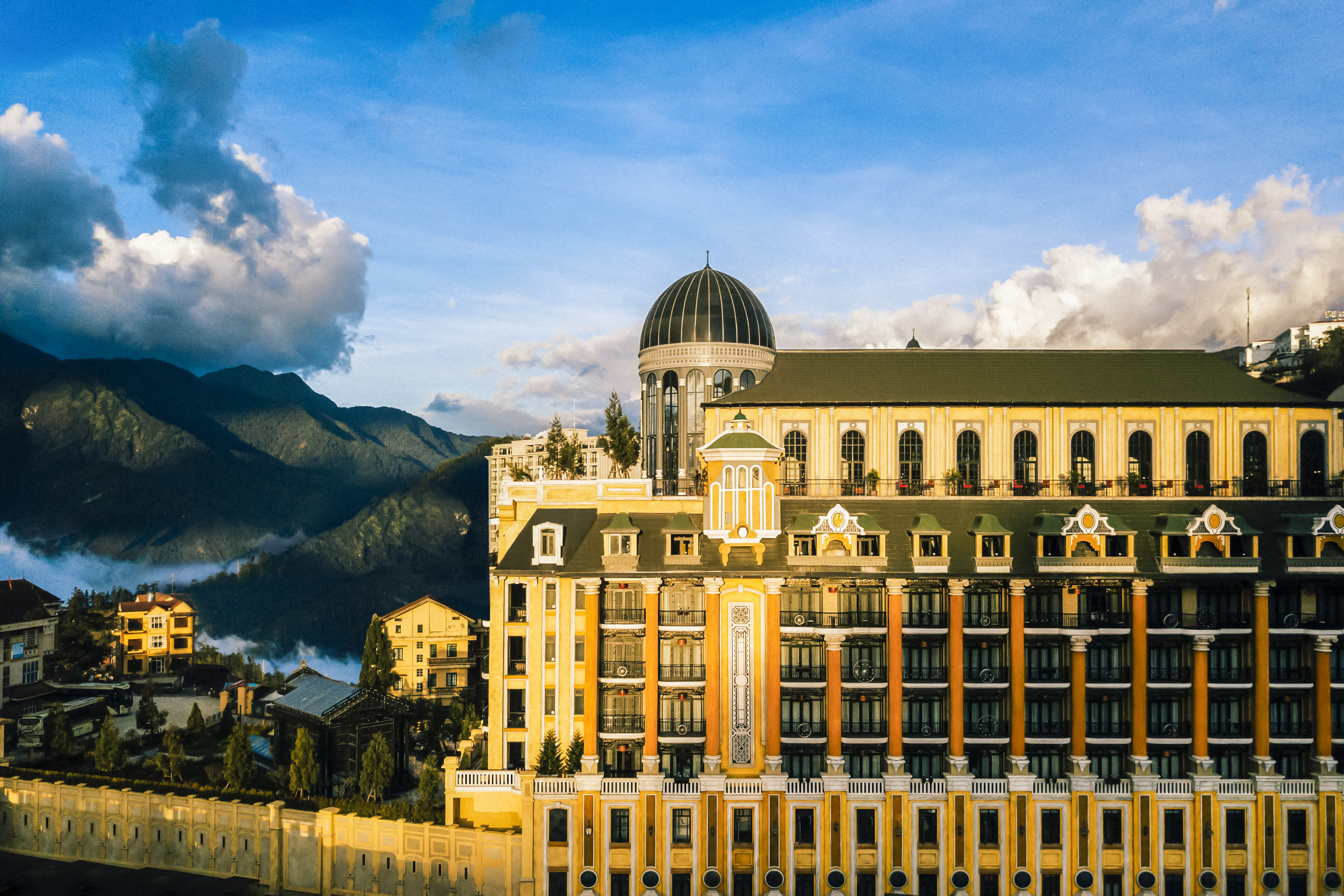 Hotel de la Coupole Sapa – MGallery Collection được vinh danh trong  Danh sách 10 Khách sạn Điểm đến Vùng nội địa Hàng đầu Việt Nam tại Travel + Leisure Luxury Awards khu vực Châu Á – Thái Bình Dương 2026