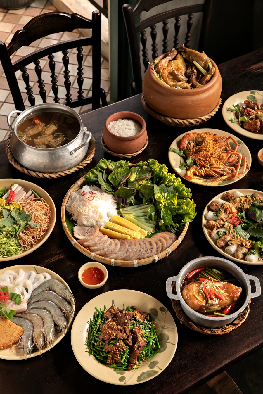 Quán Bụi Heritage: Không gian lưu giữ ký ức, kết nối văn hoá qua những bữa cơm Việt