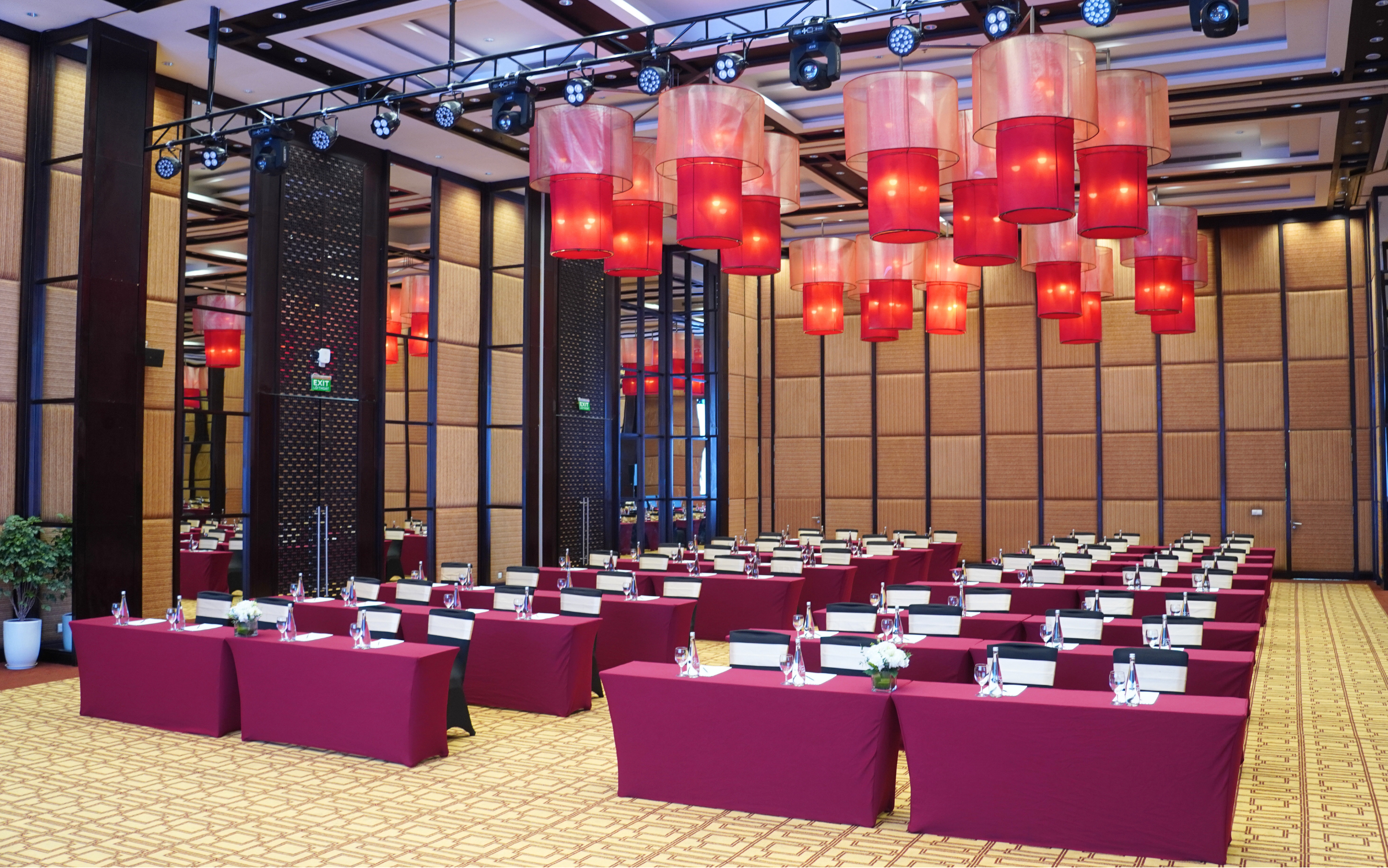 Novotel Ha Long Bay được công nhận đạt tiêu chuẩn 5 sao, khởi đầu chương mới bên vịnh di sản