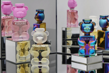 Moschino Toy Collection: Năng lượng sáng tạo đánh thức mọi giác quan
