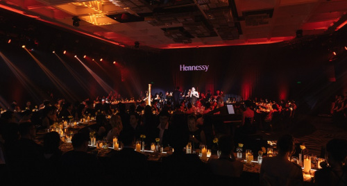 Hennessy Fashion show “Go Toward the Newness” – khơi nguồn tinh thần tiên phong