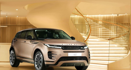 Cận cảnh Range Rover Evoque 2025 ra mắt tại Việt Nam
