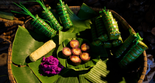 Về Cần Thơ tìm cô hàng bánh Tét