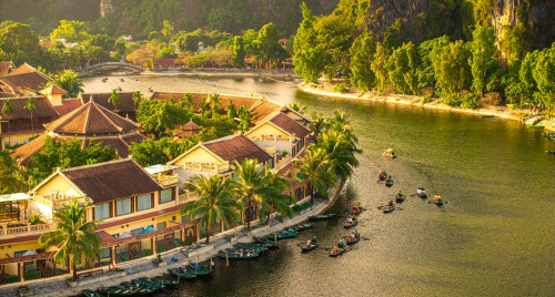 Chạm vào vẻ đẹp vương giả Kinh Kỳ giữa lòng Tam Cốc