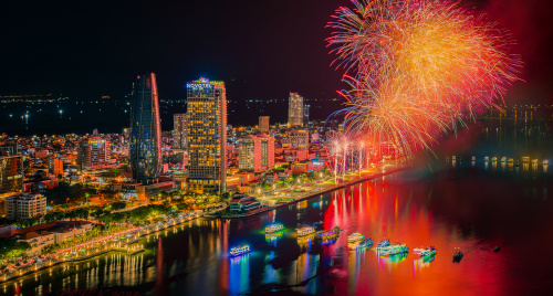 Thưởng ngoạn lễ hội pháo hoa DIFF 2026 tại Novotel Danang Premier Han River