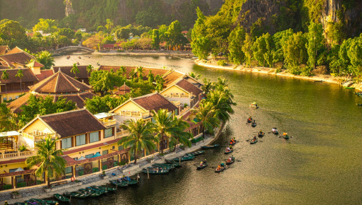 Chạm vào vẻ đẹp vương giả Kinh Kỳ giữa lòng Tam Cốc