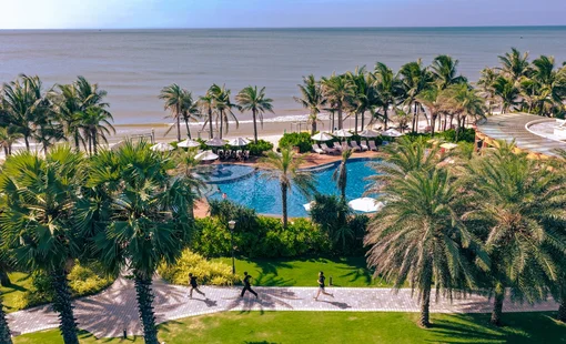 Khám phá vẻ đẹp Việt Nam qua hành trình xuyên Việt cùng Radisson Hotel Group