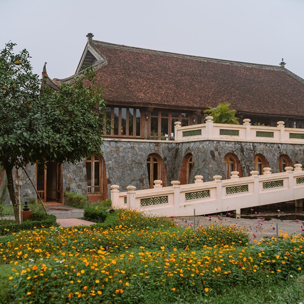 Emeralda Resort Ninh Bình tái hiện thế giới trò chơi dân gian của trẻ em Bắc Bộ
