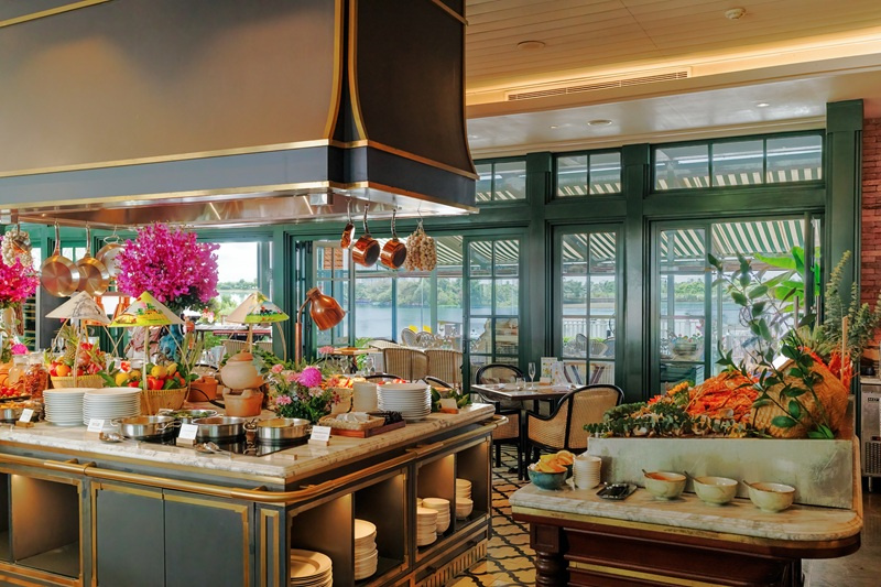 Trải nghiệm Australian Brunch by the River tại Mia Saigon