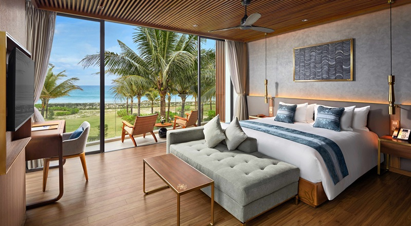 Royal Capital Group đạt thành tích xuất sắc tại giải thưởng World Luxury Awards 2025