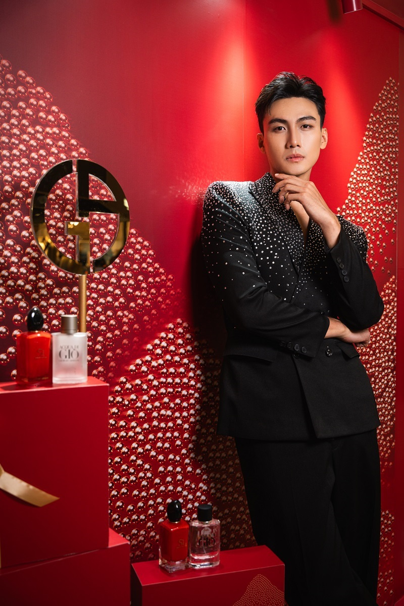 armani-beauty---tinh-hoa-ve-dep-cung-nhung-ngoi-sao-hang-dau_678dff844bdef.jpg