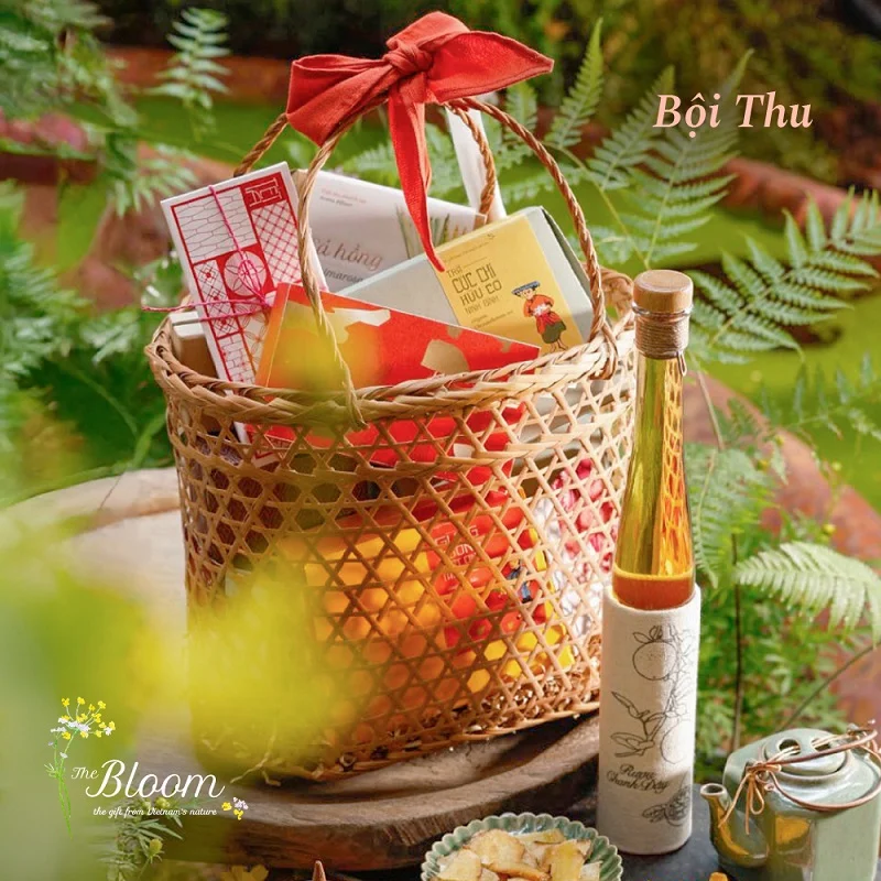 Muôn Vị Quê Nhà’,