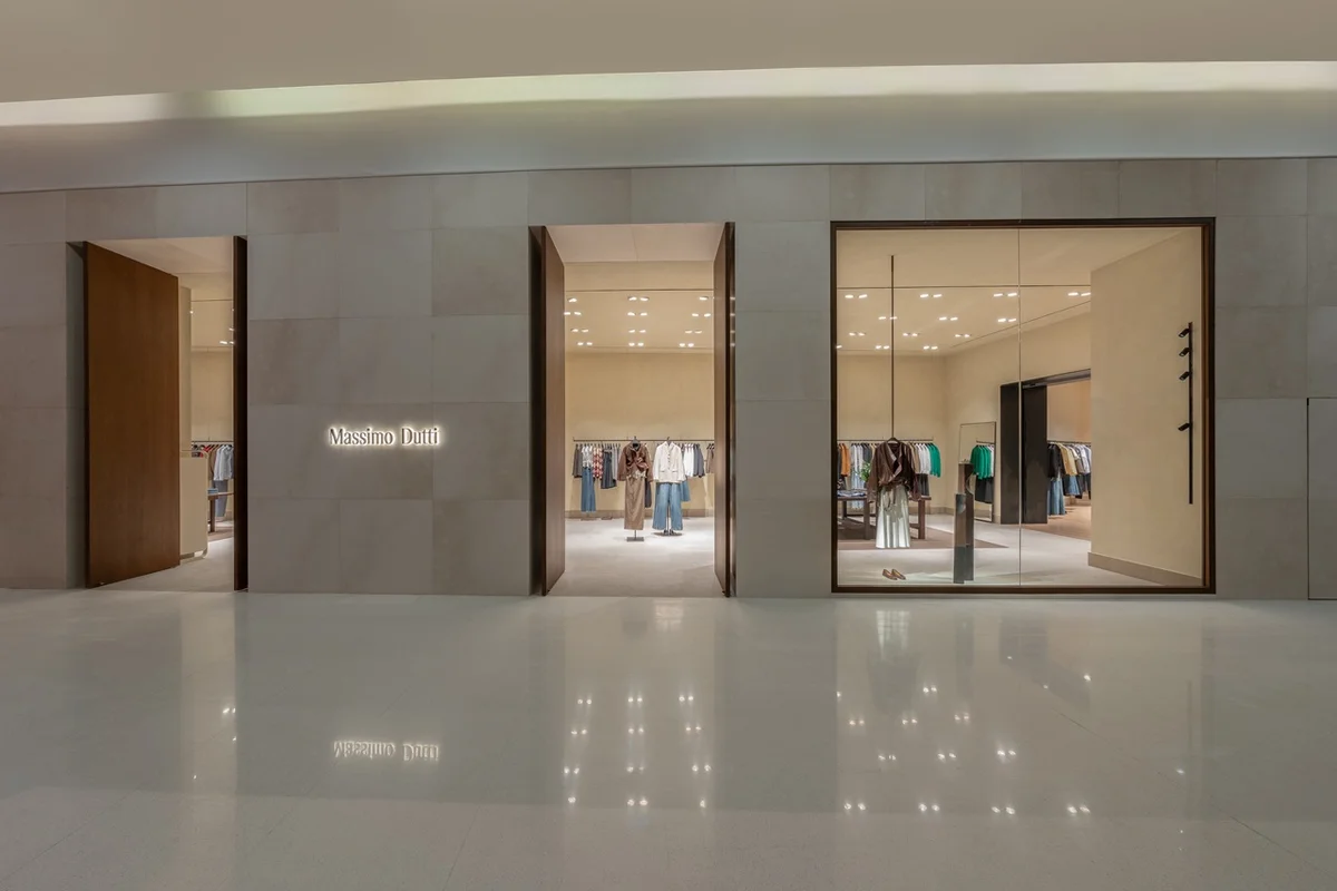 Massimo Dutti nâng tầm trải nghiệm mua sắm với cửa hàng mới tại Crescent Mall