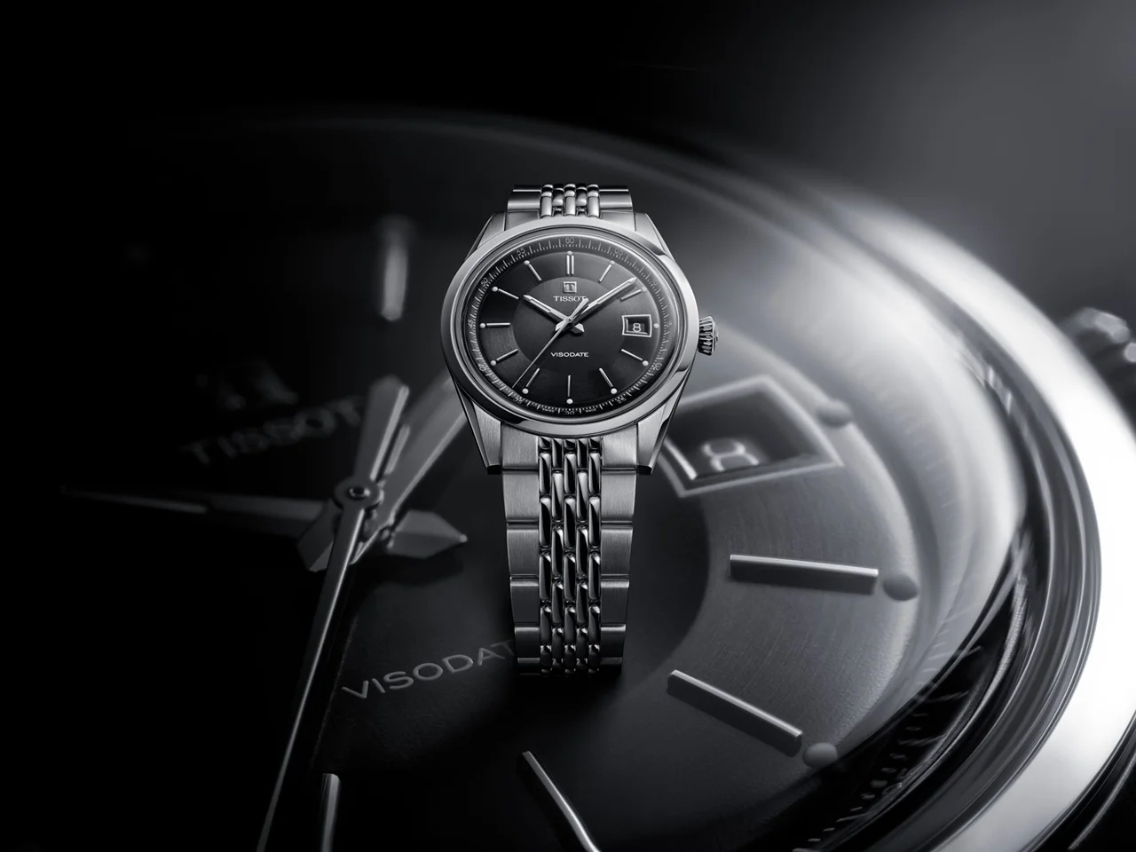 Tissot Visodate trở lại với diện mạo tinh gọn và tinh thần di sản